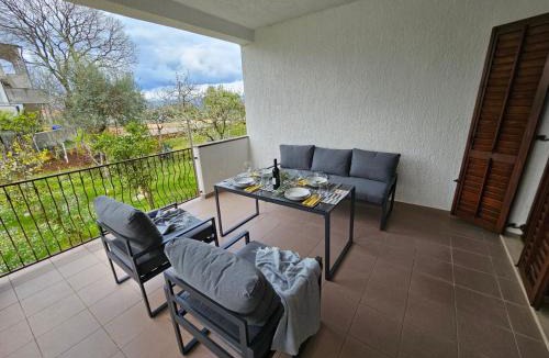 Milcetici Apartment | Jandom