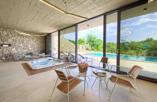 Nenadici House | Jerini Estate by Interhome