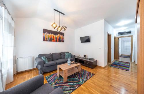 Novi Sad Apartment | Joker