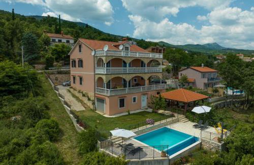 Sveta Jelena Apartment | Jovich Apartments 3