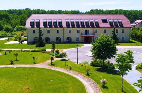 Lekenik Hotel | Jurjevec Castle