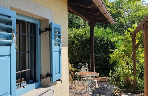 Slap House | Karsolina – Private Karst Retreat near Štanjel, House & Cabin