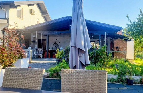 Duga Resa Apartment | Kod ANE