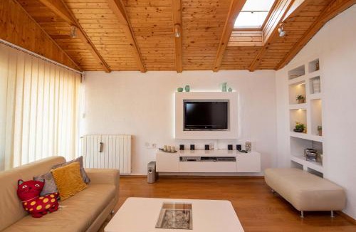 Daruvar House | Kod Dade
