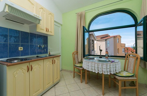Bidol Apartment | Komfortable Ferienwohnung mit Balkon by Interhome