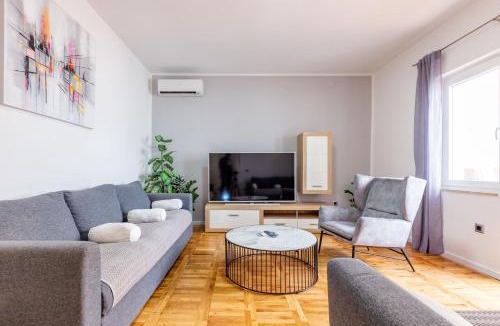 Visocane House | Kristina holiday home with private swimmingpool