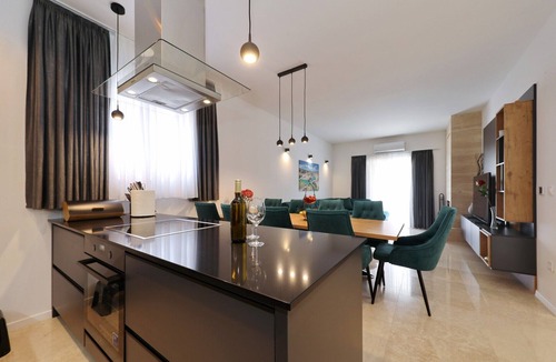 Krusevo Villa | Kruševo Pool Villa For 10