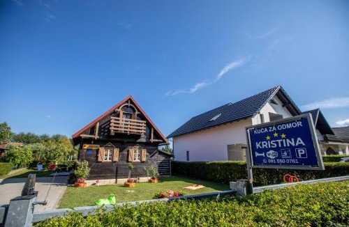 Ogulin House | KućA na obali Jezera Sabljaci.