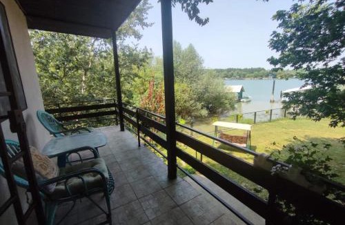 Cukarica House | Kuća na Savi Sojenica Kalisija, Makiš - Ada Ciganlija