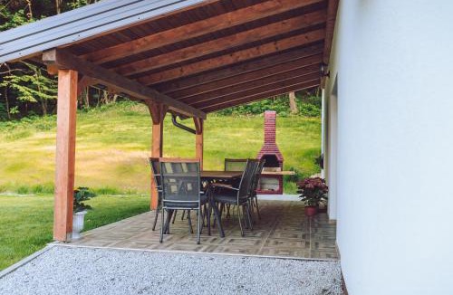 Novi Marof Ski Chalet | Kuća za odmor Čevo