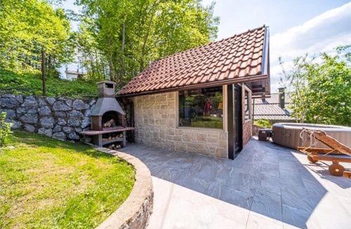 Netretic House | Kuća za odmor Šum slapa