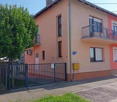 Vukovar House | Kuća za odmor Adica
