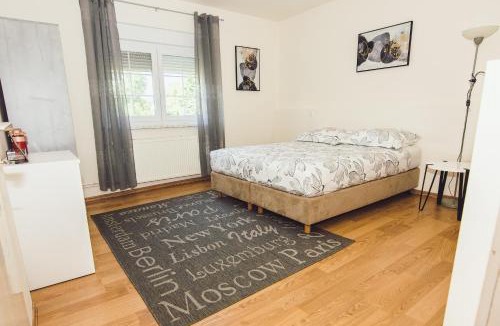Pribislavec Apartment | Kuća za odmor BARBARELLA - prostrani 2BR apartman, parking & WiFi