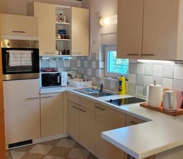 Sotin House | Kuća za odmor Bella