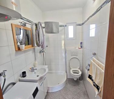 Sotin House | Kuća za odmor Bella