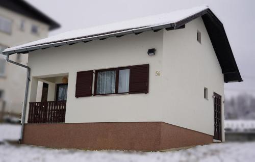 Hrvatska Kostajnica Resort | Kuća za odmor Sedra - jacuzzi & sauna
