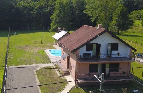 Cacinci Apartment | Kuća za odmor Grđan