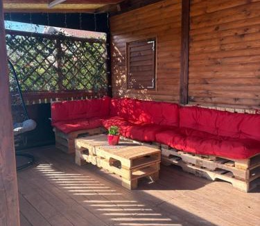 Kutina House | Kuća za odmor Mia