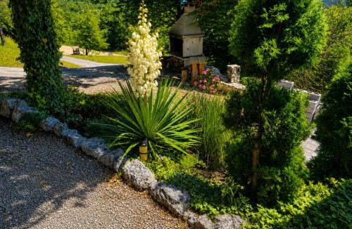 Josipdol House | Kuća za odmor "Neralić"