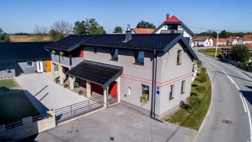 Sracinec Villa | Kuća za odmor - Sanjalica