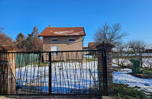 Vukovar House | Kuća za odmor Sweet Home