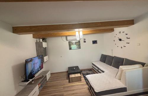 Tounj Apartment | Kuća za odmor Tina