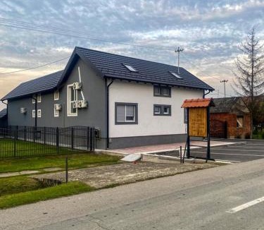 Vrbanja House | Kuća za odmor ,Valvero’