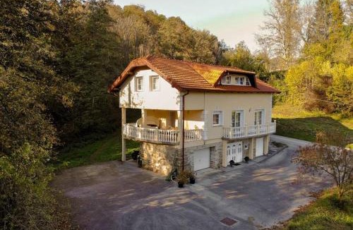 Pregrada Villa | Kuća za odmor „VILLA MARIJA”