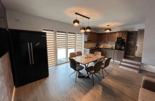 Bailesti Apartment | Kul House - Cazare