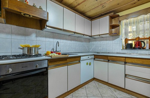 Rogatec House | Kunstek Farmhouse w/Private Sauna, Rogatec, Slovenia