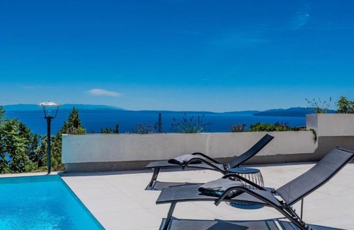 Bregi Apartment | Kvarner Sky View Resort-Astra by Villas Guide