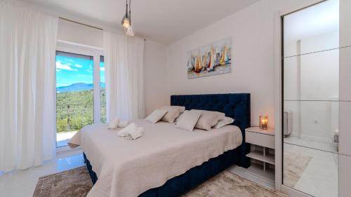 Bregi Apartment | Kvarner Sky View Resort-Aura by Villas Guide