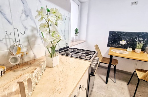 Eforie Nord Apartment | Kyd House Studiouri si apartamente la 100 de m de plaja Debarcader