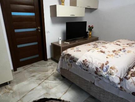Lupeni Apartment | LA CARMEN LUPENI! Apartament cu 1 camera!