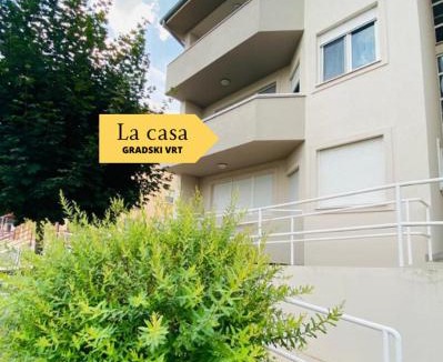Osijek Apartment | LA CASA GRADSKI VRT modern family apartment with lockable bike storage