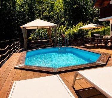 Strmec Stubicki House | La Casa Kiara - Heated Pool, Jacuzzi & Forest View