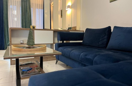 Nasice Apartment | La Luna ⭐ Premium Deluxe Apartment with Pool & Jacuzzi Bikes and Parking