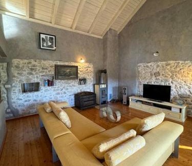 Mljet House | La scuola di Anna