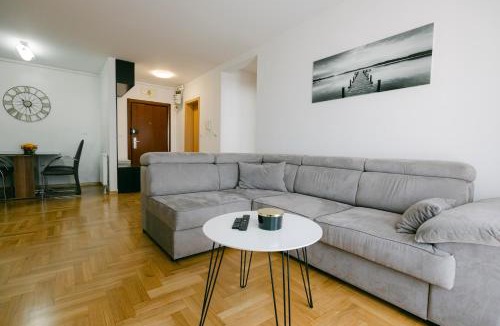 Novi Zagreb Apartment | Ladenta apartman*