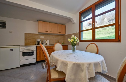 Andrasevec House | Lake front home in Andrasevec with WiFi