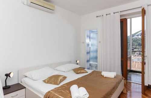 Babin Kuk Apartment | Lapad View Apartments - Studio Apartment with Balcony and Sea View