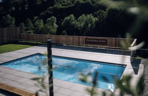Maribor House | Lavender Retreat | With Jacuzzi and Sauna