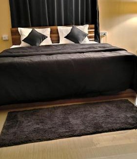 Beltola House | LeafyInn