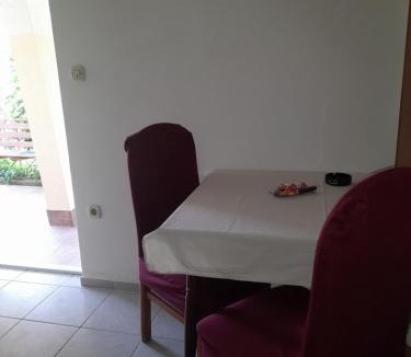 Rab Town Apartment | Leon