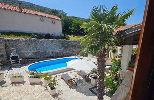 Tribalj House | Lisko Vacation House - Five Bedroom Holiday Home with Private Pool