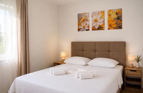 Grebastica House | Little Swiss 2