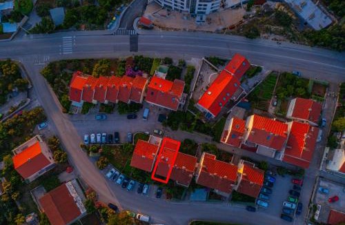 Cove Tri Zala (Zrnovo) Apartment | Loft Panorama