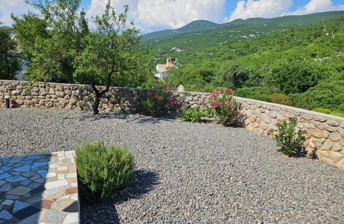 Klenovica Apartment | Loni