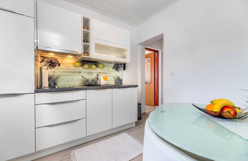 Baska Apartment | Lori Red - Cozy Hideaway for Two with sea view 🌊