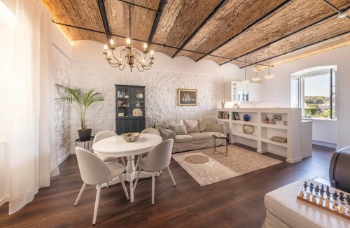 Cove Murtar Apartment | Lošinj Old Town Heritage Apartments